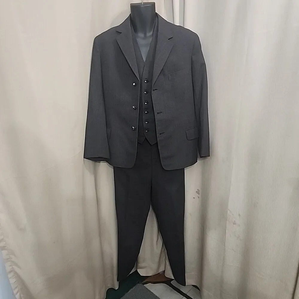 Men's Suits Notch Lapel Slim Fit Jacket, Vest, Pants NO TAGS, See Pic Measures